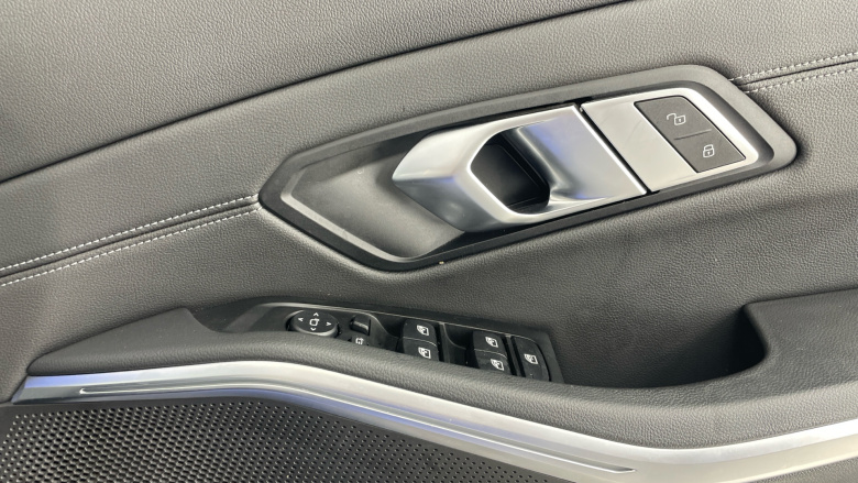 BMW 3 Series 320i M Sport 4dr Step Auto Petrol Saloon